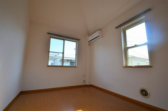 メゾンモデルノパドレの内装