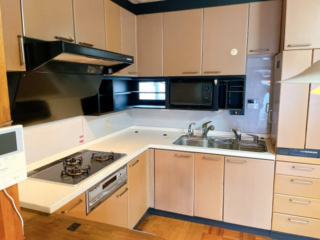 春日台戸建住宅のキッチン