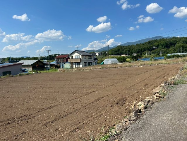 小諸市滋野 土地