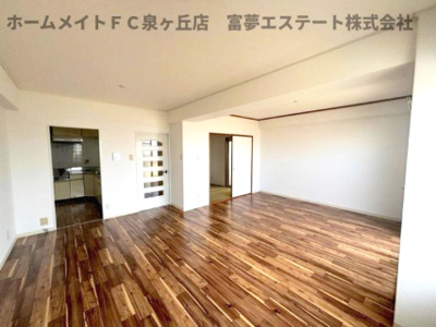 【居間・リビング】 | ウエストロー西取石 | ※イメージ　同物件別号室の写真