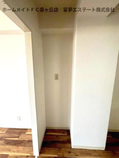 【キッチン】 | ウエストロー西取石 | 冷蔵庫スペース
※イメージ　同物件別号室の写真