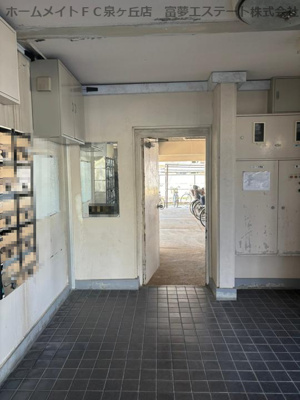 【エントランス】 | ウエストロー西取石