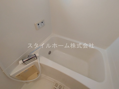 【浴室】 | フレーズA棟 | イメージ写真です。