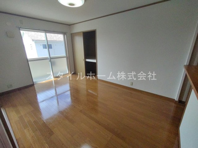 【居間・リビング】 | フレーズA棟 | イメージ写真です。