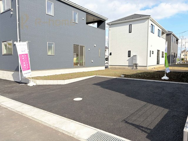 常陸大宮市石沢第4　新築戸建て　1号棟の駐車場|カースペースは2台お停めいただけます♪