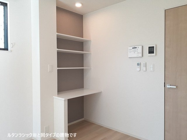 ヒカルサ岡崎日名西町の設備