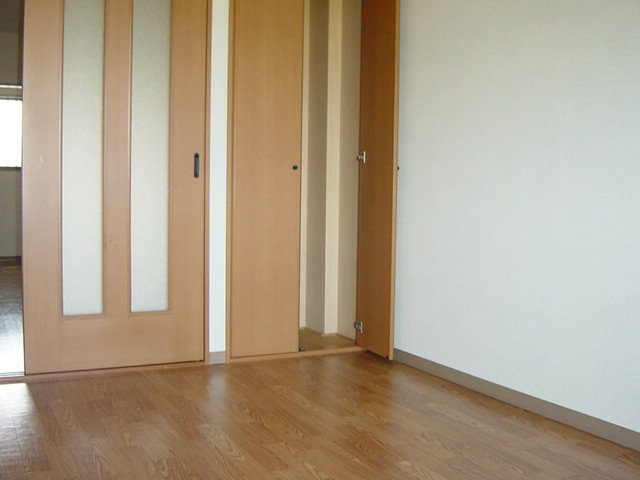 レジデンスミレニアムの内装|洋室