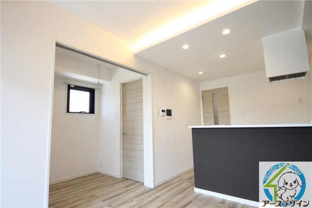 モレス・ヴィラ明石の居間・リビング|※類似部屋