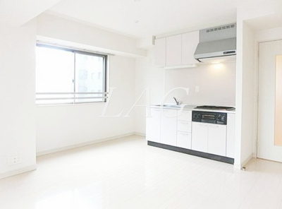 【居間・リビング】 | パートナーシップアパートメント | 洋室のお部屋です。