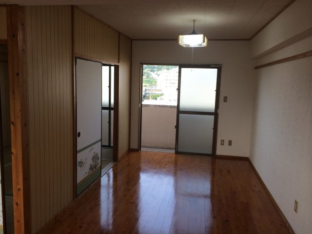 【居間・リビング】 | クレアールＭＩＹＡＢＩ３ | ※退去前の為、写真と現状が異なる場合がございます