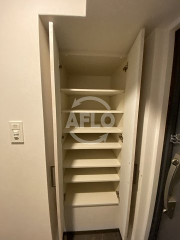 エル・セレーノ大阪天神橋の収納|エル・セレーノ大阪天神橋　下駄箱