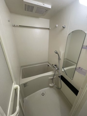 アステリ鶴舞トゥリア　名古屋市賃貸　仲介手数料無料の浴室