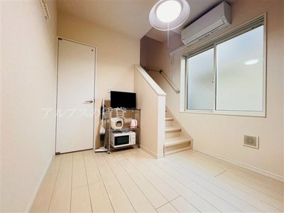 【居間・リビング】 | ユナイト横浜ファーストブランチ