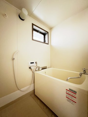 第二コーポヌクイの浴室