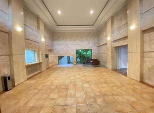 リバーガーデン三国ヶ丘けやき通りのエントランス