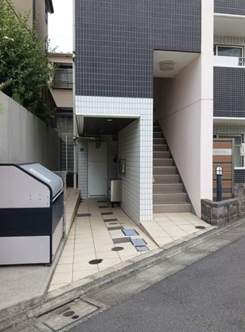 セレッソ　和　Iのエントランス