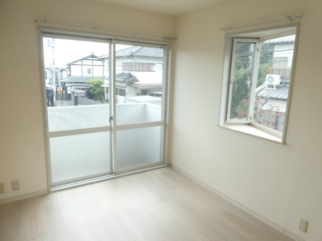 サカセ川ハイツＢ棟の寝室