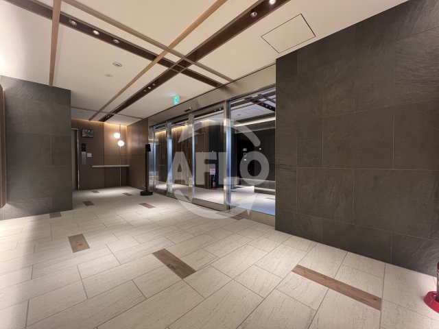 コンフォリア新梅田のロビー|コンフォリア新梅田　ロビー