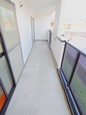 サンヴィレッジ緑井のバルコニー