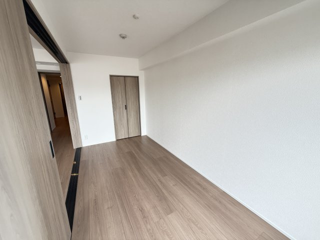 ロイアルヒルズ舞子の洋室