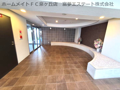 【ロビー】 | ＡＰＰＬＡＵＳＥ