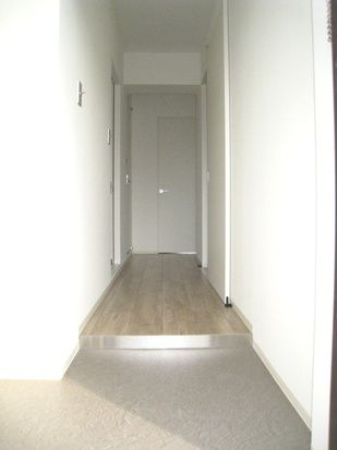 伊藤ハイツの玄関|ゆったりとした玄関です