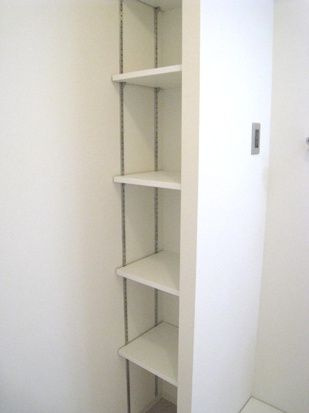 伊藤ハイツの収納|小物を収納するのに便利です