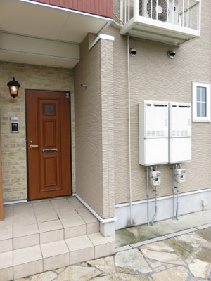 【エントランス】 | レーゲンボーゲンＢ