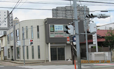 ヌバーヨ元町の外観