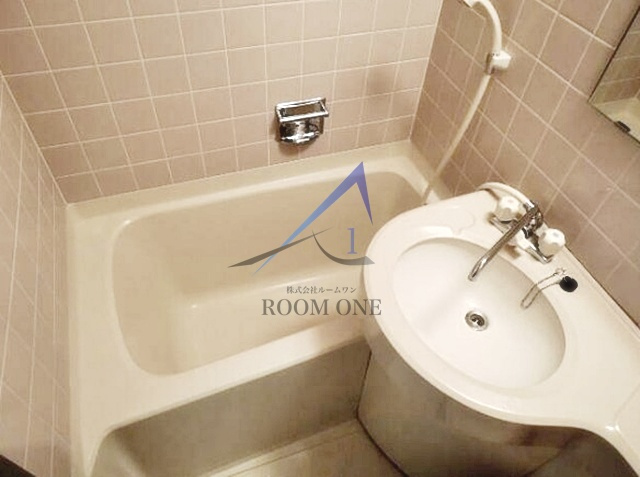 アーバン・ドヌールの浴室|お風呂です。