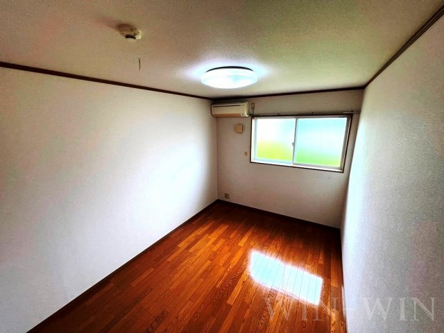 フレーズ Aの寝室