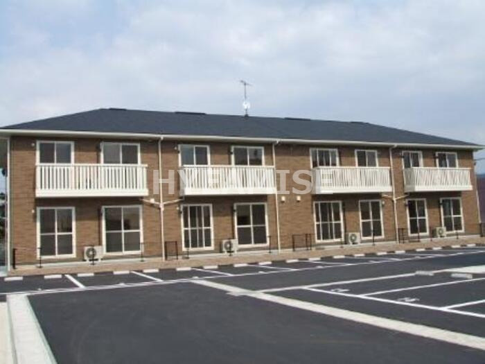 ルーラル諏訪A棟の外観