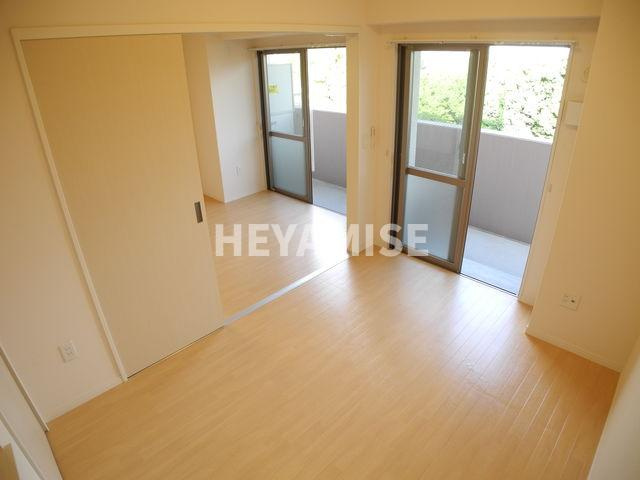 ラトゥール若葉の内装|※反転タイプの間取りです※