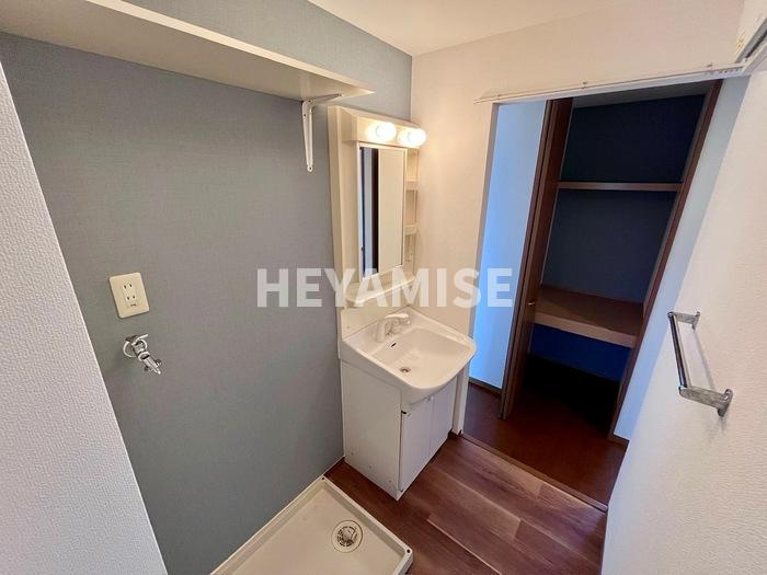 レジデンス原口Ⅱの洗面所