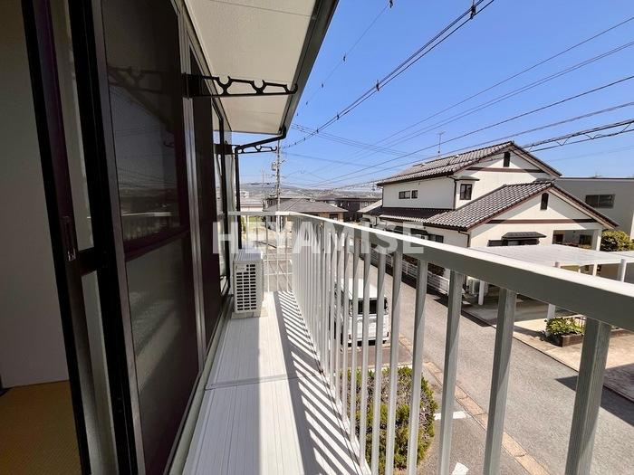 レジデンスIMAZU A棟のバルコニー
