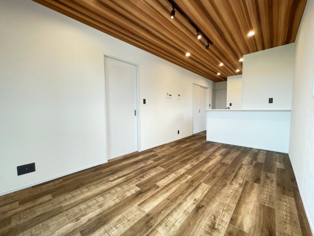 【居間・リビング】