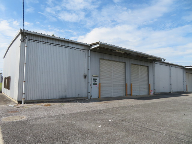 川越市大字鯨井の倉庫