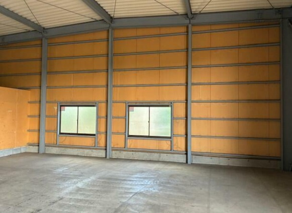 川越市大字鯨井の倉庫