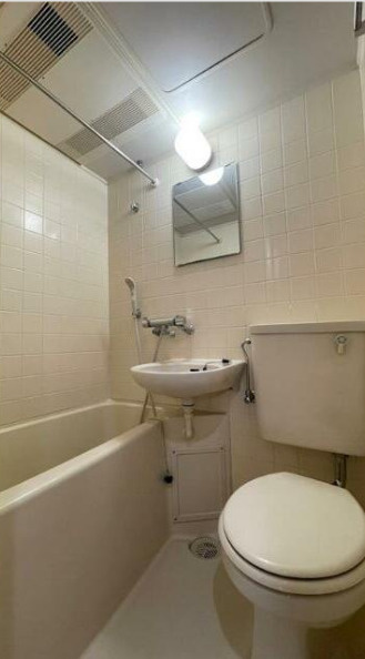 エスタ梅ヶ丘　浴室乾燥　IHコンロ　オートロックの浴室