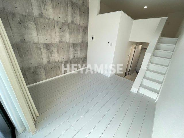 Signpost長崎外大前の居間・リビング|※同物件同室タイプの写真でございます※現況を優先します※