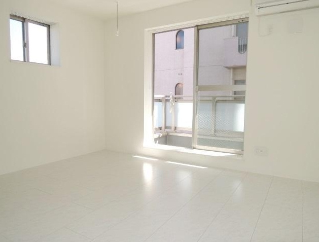 レ・フレールのバルコニー|別室参考写真です。