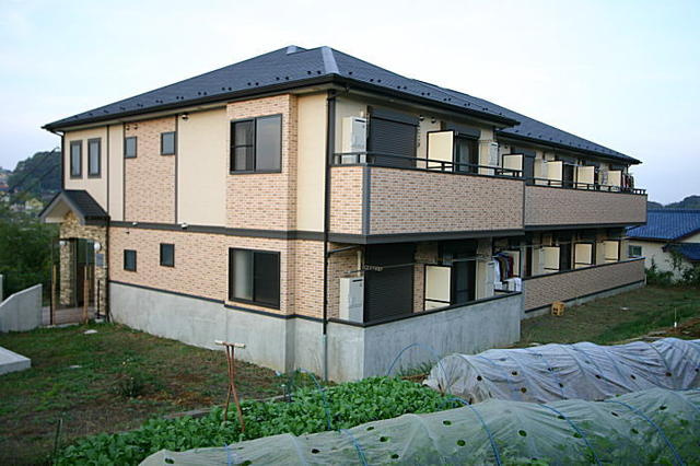 川崎市麻生区岡上５丁目のアパート