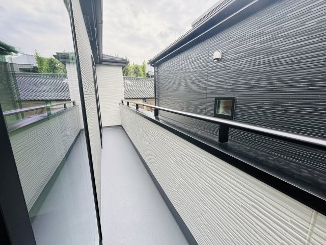 GRAFARE瀬戸市山の田町｜名古屋市の戸建ならホームアップのバルコニー