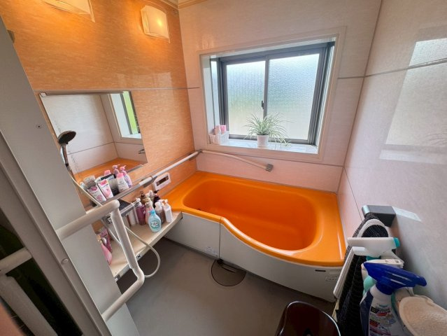 筑西市徳持　中古戸建の浴室