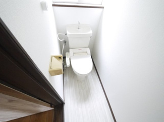 【トイレ】 | 山武郡九十九里町粟生　中古戸建 | 4LDK  九十九里海岸まで車約8分　閑静な分譲地内 倉庫付き  庭に駐車場新設スペースあり