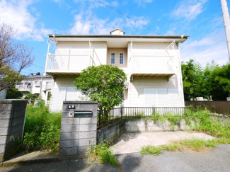 【外観】 | 山武郡九十九里町粟生　中古戸建 | 4LDK  九十九里海岸まで車約8分　閑静な分譲地内 倉庫付き  庭に駐車場新設スペースあり