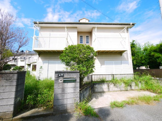 【外観】 | 山武郡九十九里町粟生　中古戸建 | 4LDK  九十九里海岸まで車約8分　閑静な分譲地内 倉庫付き  庭に駐車場新設スペースあり