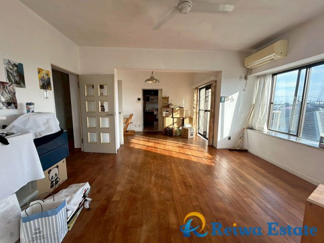 フドウ茅ヶ崎ハイツの居間・リビング