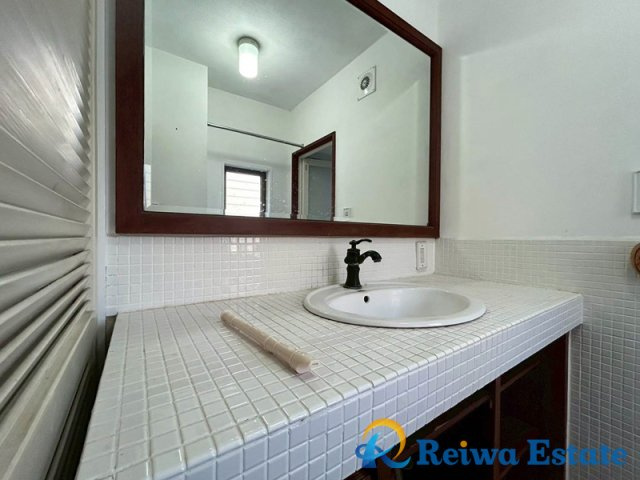 フドウ茅ヶ崎ハイツの独立洗面台