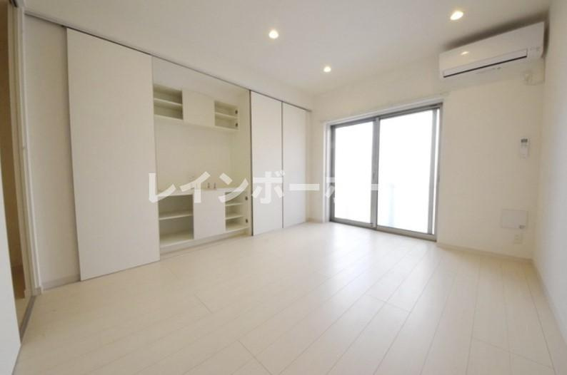 リブリ・船橋湊町の居間・リビング|反転タイプ